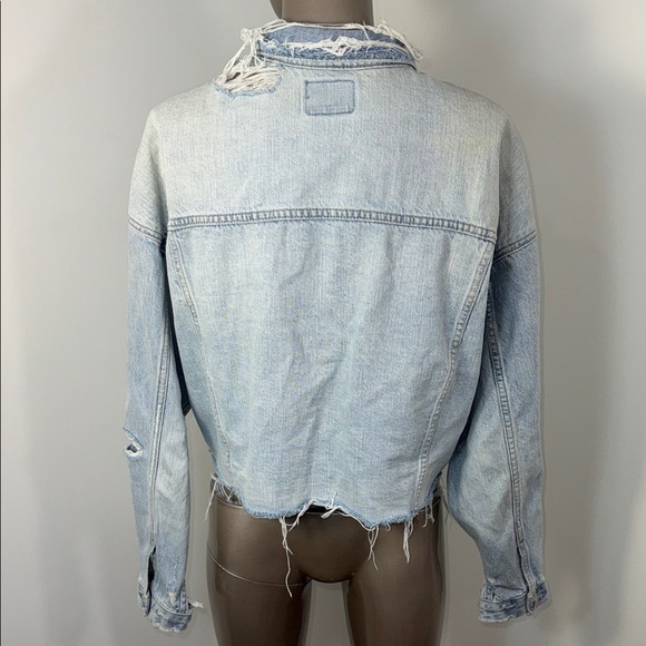 American Eagle Thrashed Light Blue Distressed Denim Jacket - Picture 5 of 7